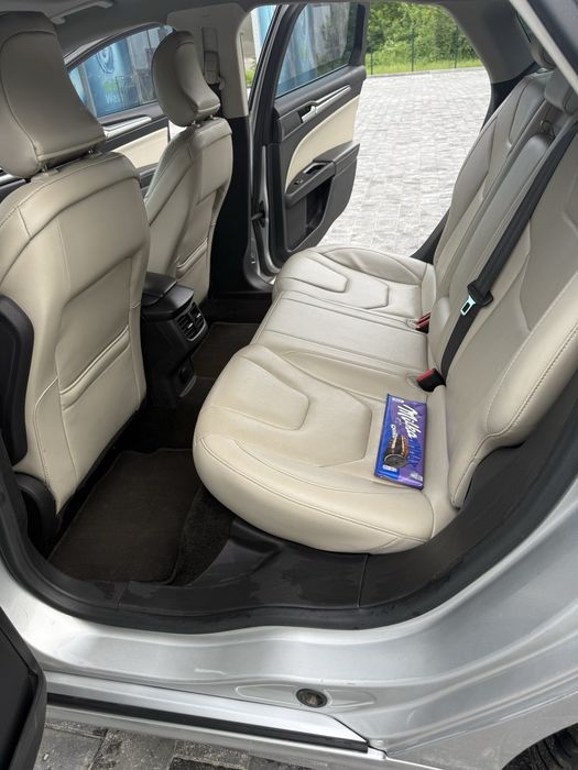 Ford Fusion 2015