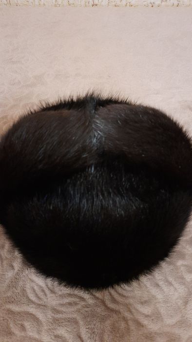 Продам чоловічу норкову шапку