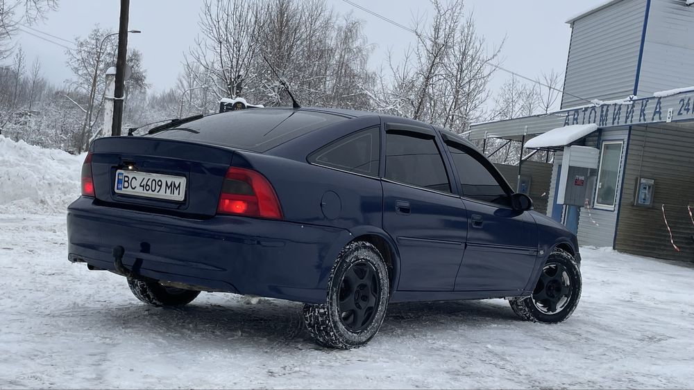 Opel  Vectra B 2001
