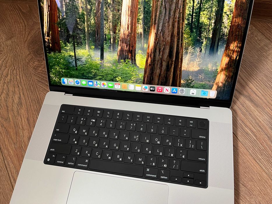MacBook Pro 16' 2021р.  M1 PRO 16 GPU / 16Gb RAM_512gb SSD_ 111 циклів