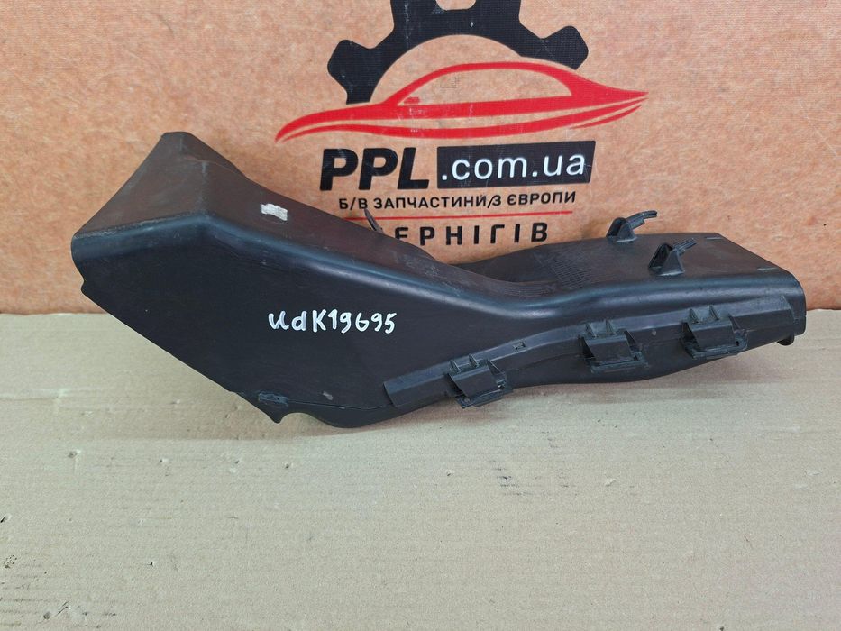 BMW 3 E92 E93 05-13 Дефлектор воздуховод тормозной левый 51748045361