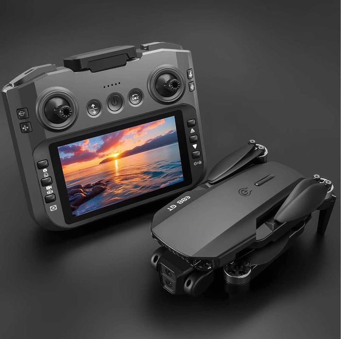 Dron E88 GT Wyświetlacz LCD 5' SILNIKI BEZSZCZOTKOWE + Karta 8GB
