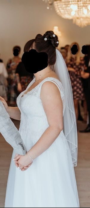 Suknia ślubna Agnes + welon
