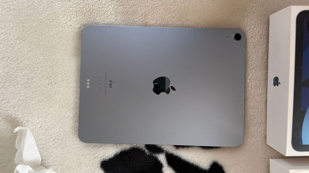 IPad Apple Air 4 generacji niebieski jak Nowy!!