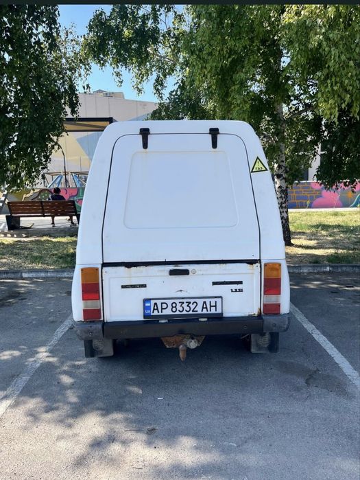 Таврія пикапчик 11055