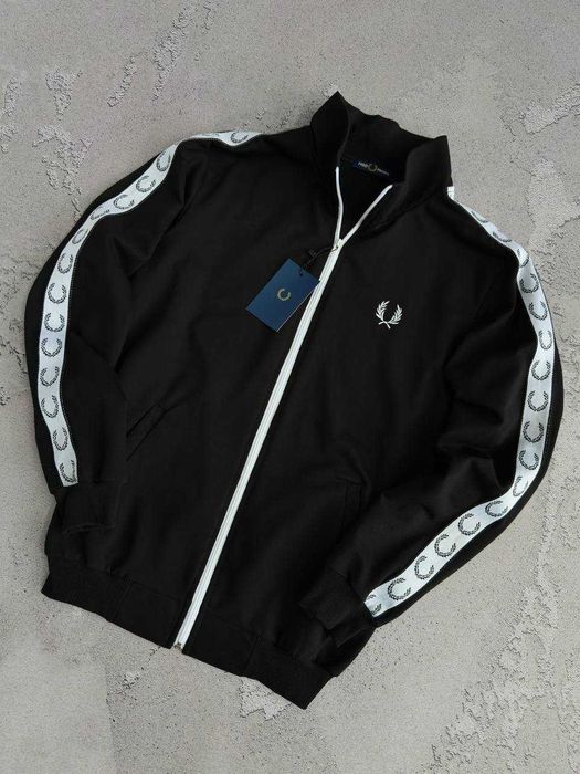 Чоловіча кофта Fred Perry