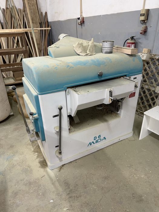 Maquina de carpintaria  mida