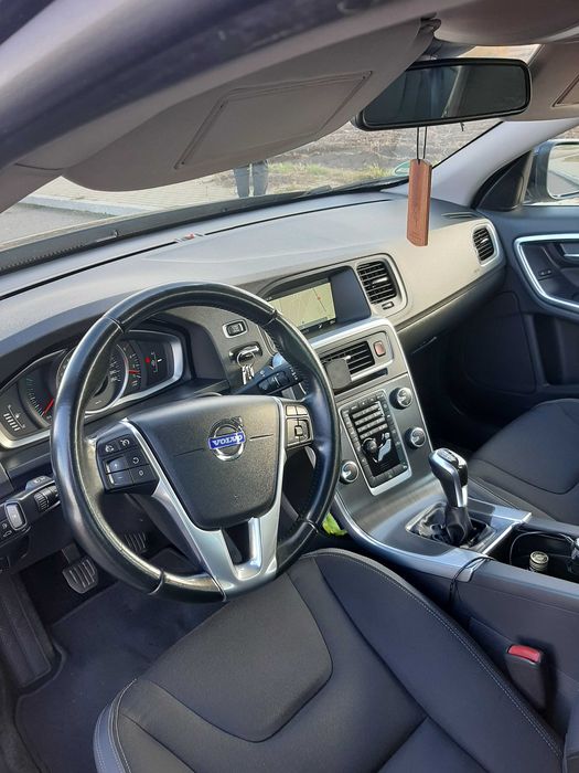 Auto Volvo s60 2013r