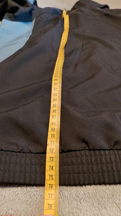 Kurtka Adidas 44/46 stan bardzo dobry
Bluza Adidas – męska, orygi