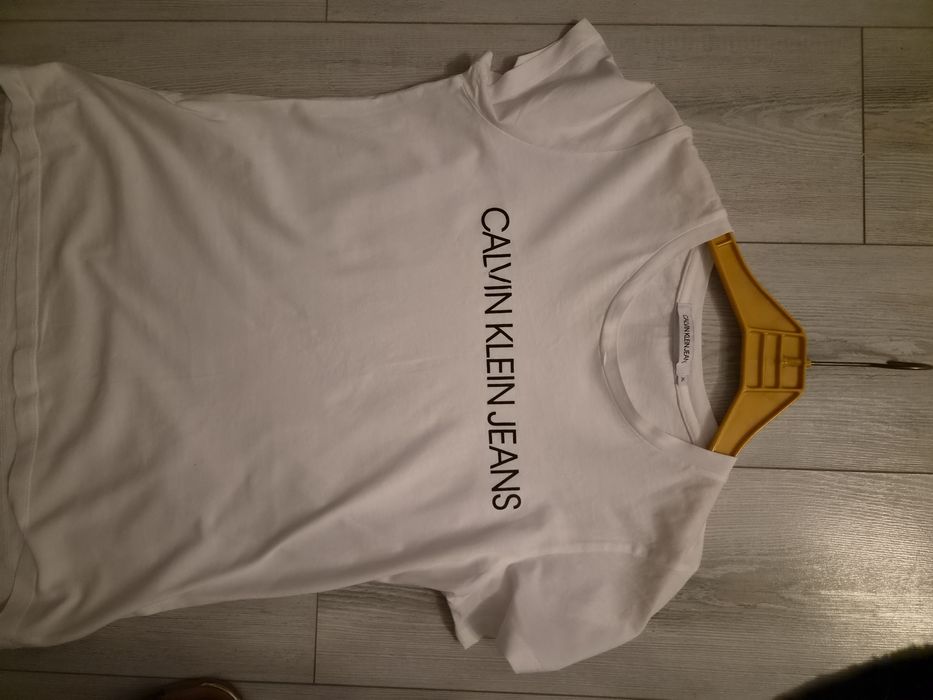 T-shirt damski Calvin Klein