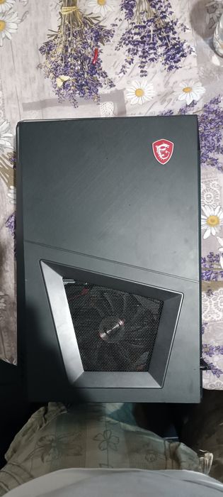 Msi trident 3, i5 de oitava geração, 1050