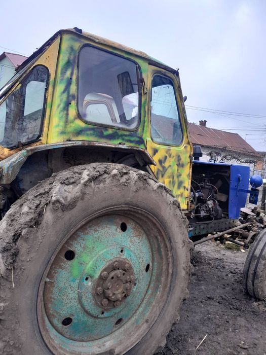 ЮМЗ на повному бойовому