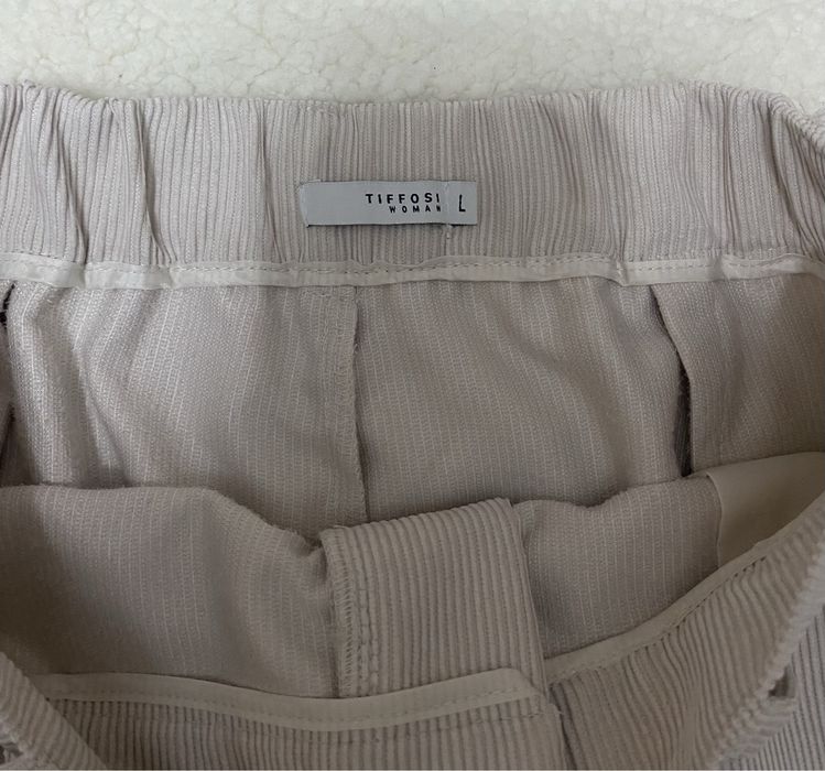 Vendo calças Bombazine