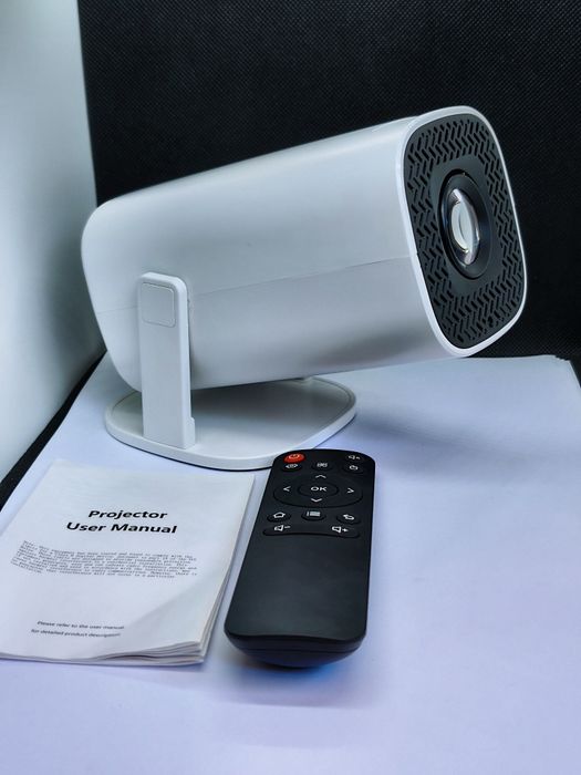 Projetor 1080 p android  WiFi & Mirror imaculado.