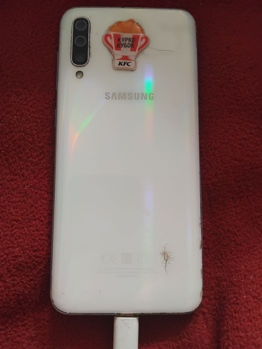 Samsung    A50 .