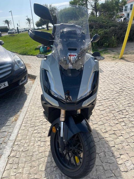 Honda ADV350 - Estimada sem Riscos ou Quedas