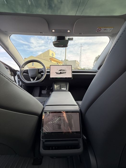 Tesla Modelo 3 SR Highland