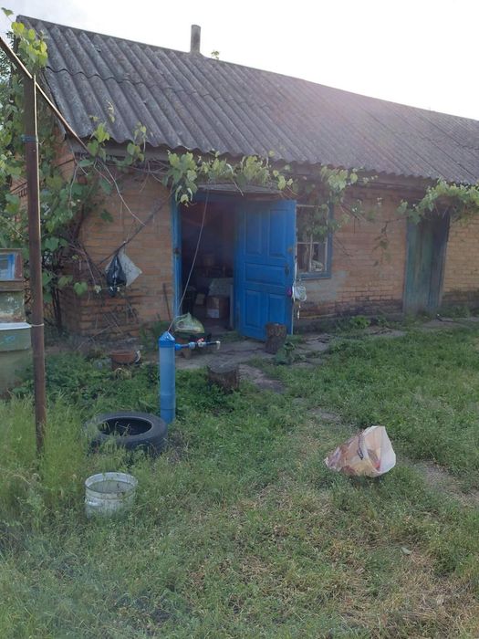 Продам будинок в селі