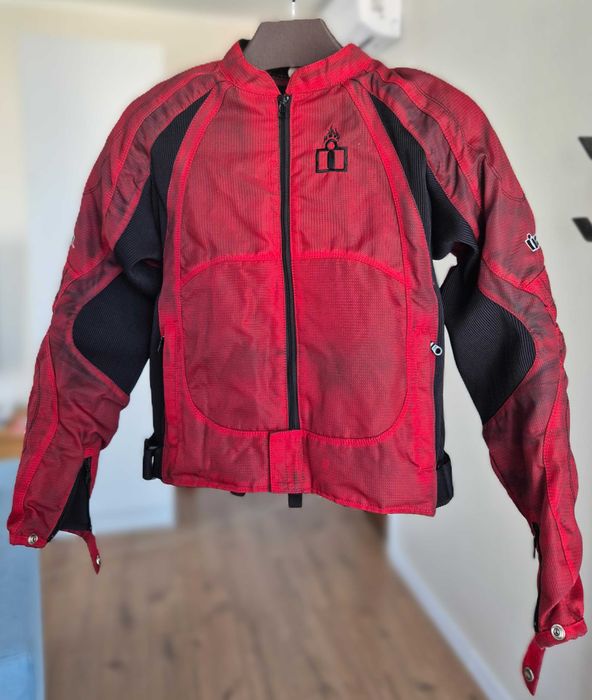 Мотокурка ICON Merc Asphalt Technologies Jacket S