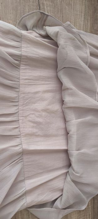 Bluzka damska z aplikacją.