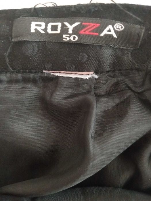 Продам спідницю жіночу 50 розмір