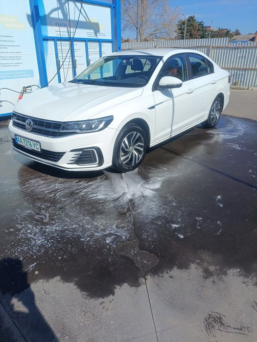 Volkswagen e bora 2019 с webasto