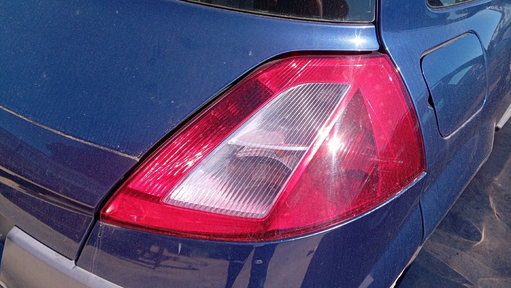 Farolim direito RENAULT Megane II (BM0/1_, CM0/1_)