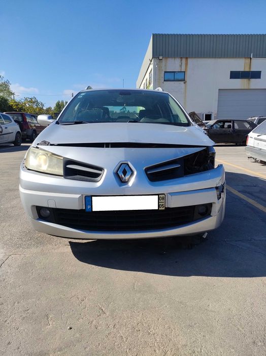 RENAULT Megane II Carrinha (KM) 1.5 dCi Diesel 106 cv / 78 kW 2005 - 2008 Para Peças