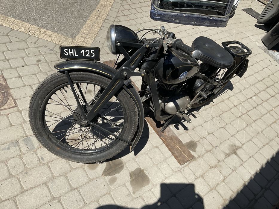 modelu SHL 125 z rocznika 1953: