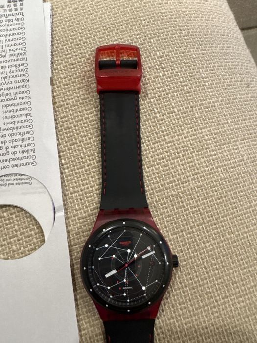 Swatch SUTR400 de coleção