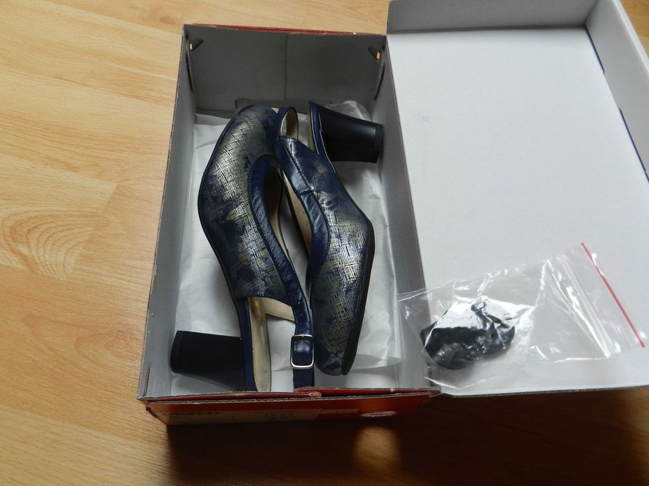 Buty skórzane firmy Pesco