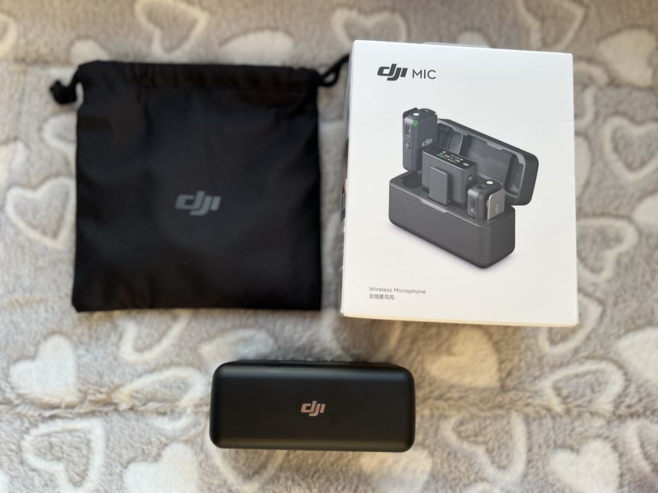 DJI Mic (1 покоління), повний комплект, 2 мікрофони + ресивер