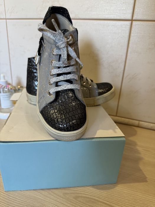 Ортопедичні черевики