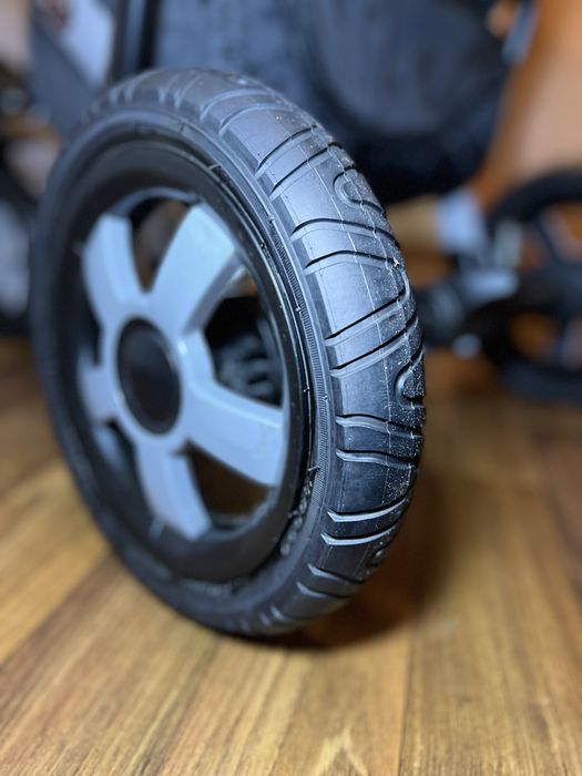 Дитяча коляска Camarelo Sevilla