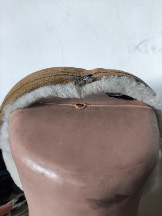 Хутряні навушники вушка дуже теплі від UGG Australia оригінал розмір s