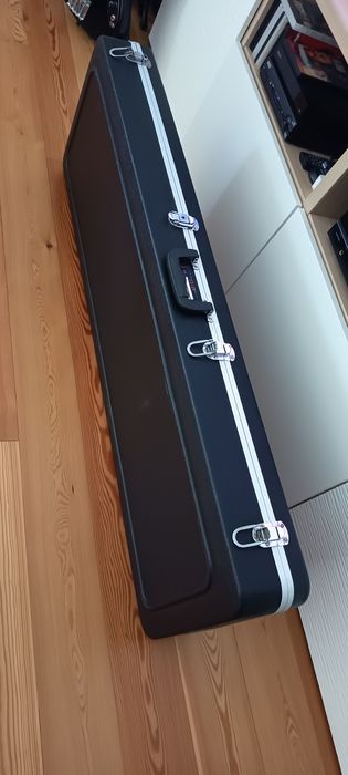Case Rígida Gator para baixo elétrico