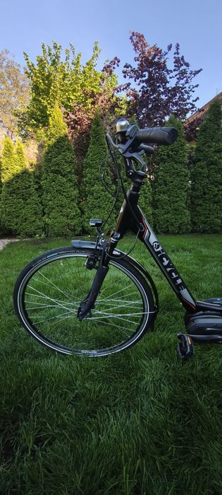 Holenderski rower elektryczny ICYCLE SPORTIVE. Komfort, moc i dynamiczna jazda w jednym.