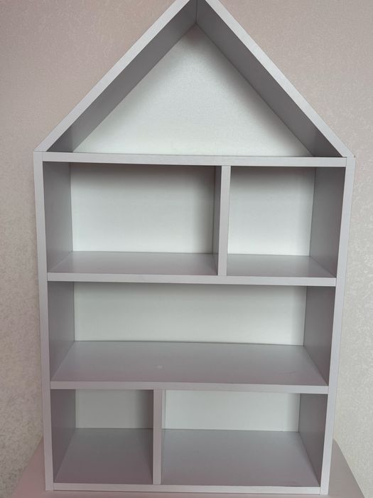 Дитячий стелаж-будиночок для іграшок