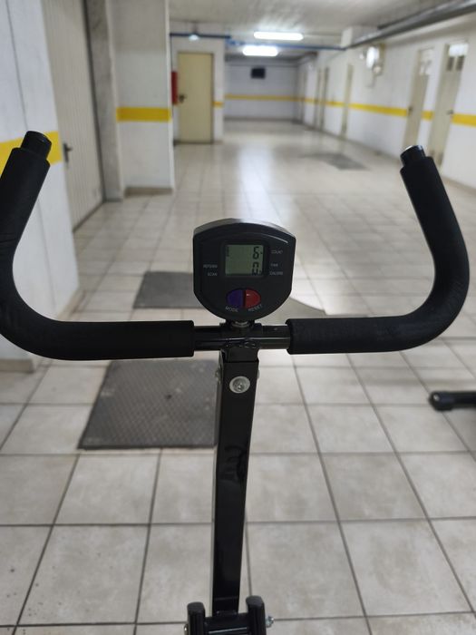 Máquina de manutenção abdominais