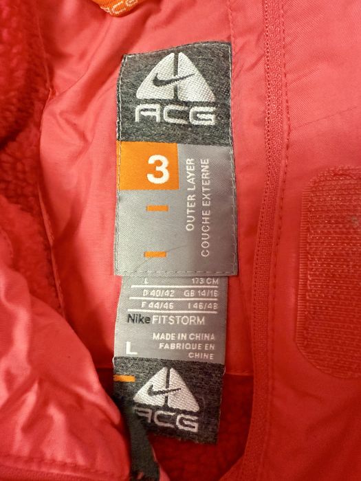 Жіноча брендова лижна кутрка Розмір S-M