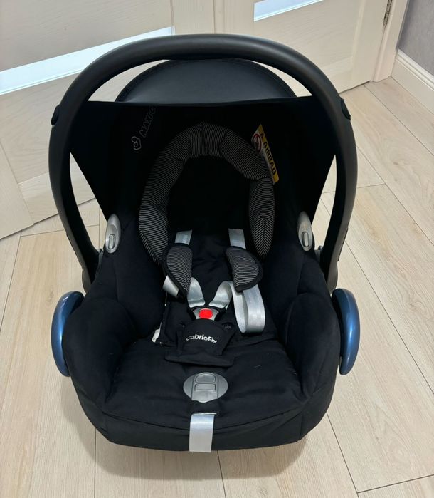 Дитяче автокрісло Maxi-Cosi Cabriofix 0+