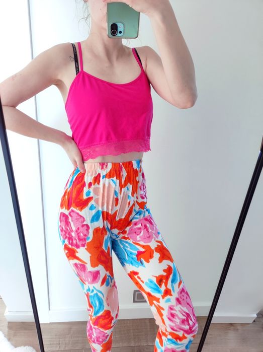 Komplet legginsy kwiaty wysoki stan plus top