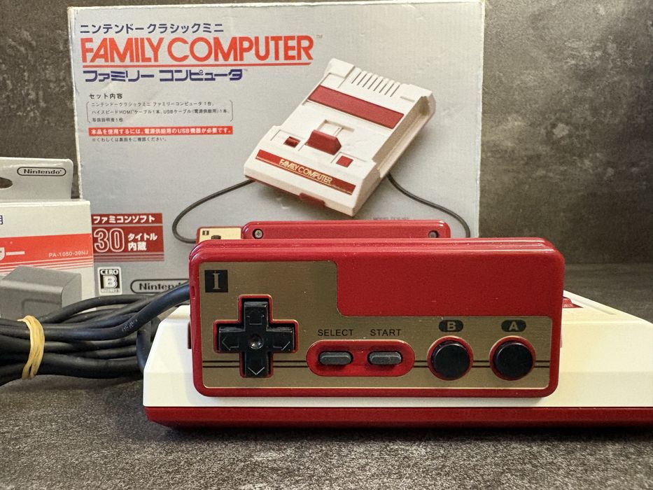 Консоль Nintendo Famicom mini Японка стан супер