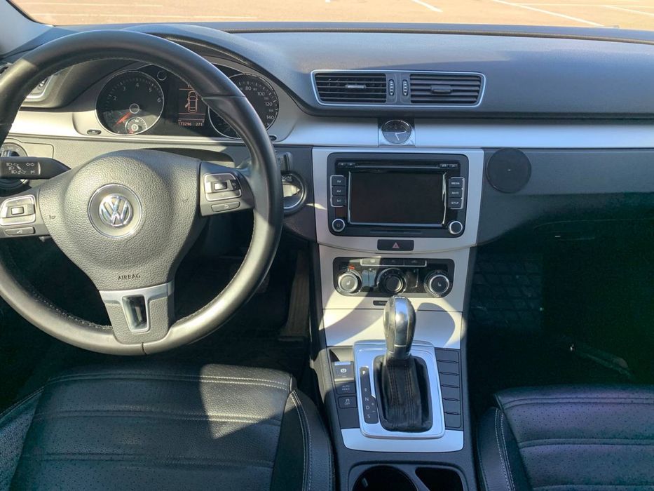 VW VOLKSWAGEN  Passat CC R-line 2011