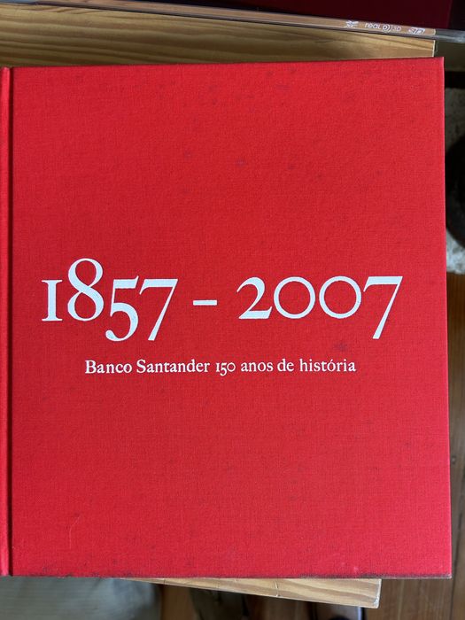 Livro historia do santander