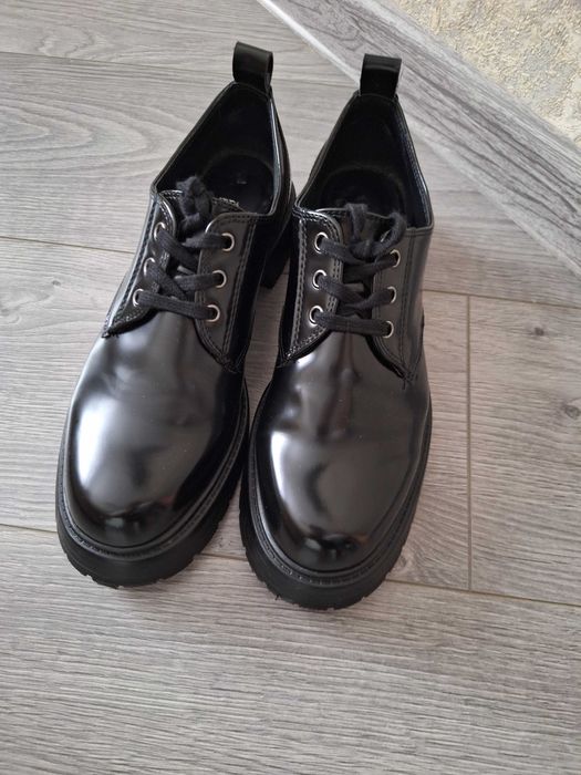 Дербі лофери zara р.39