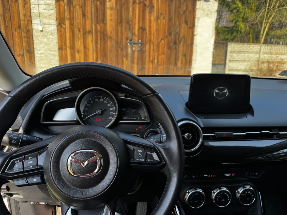 Mazda 2  SKYACTIV G Stan Idealny