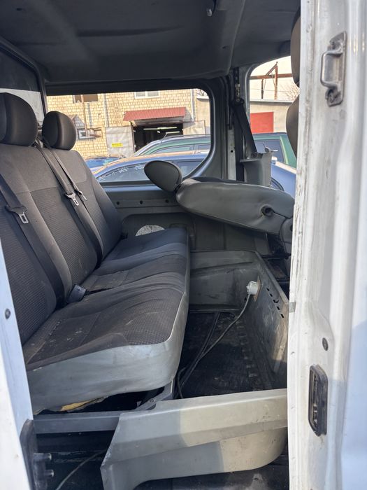 Кузов з документами Опель Віваро