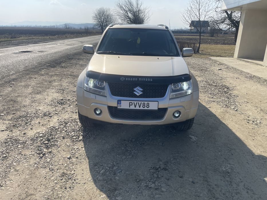Сузуки гранд вітара