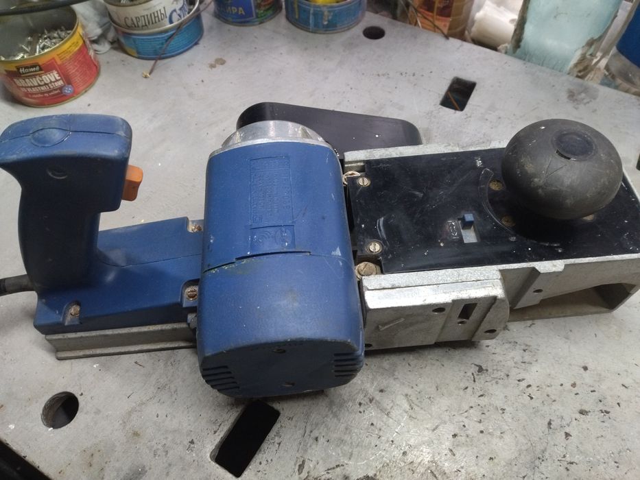 Продам робочий електрорубанок